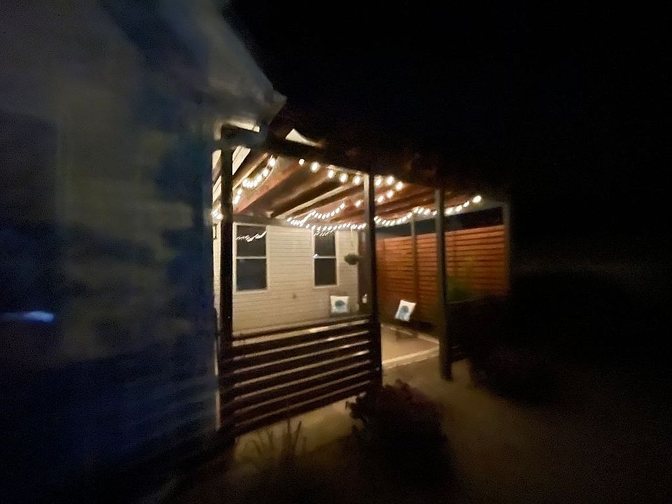 1st image of 185 E Steinkamp St