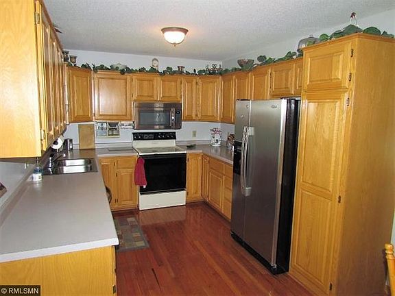 3rd image of 14170 Cherrywood Dr