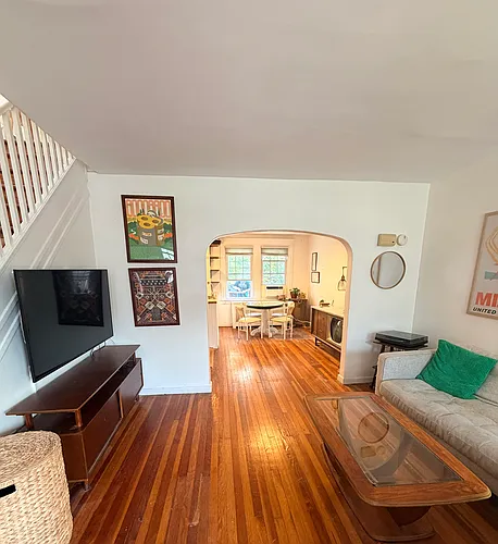 427 Naomi St Photo 1