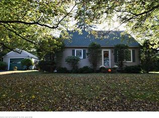 27 Labbe Ave, Lewiston, ME 04240