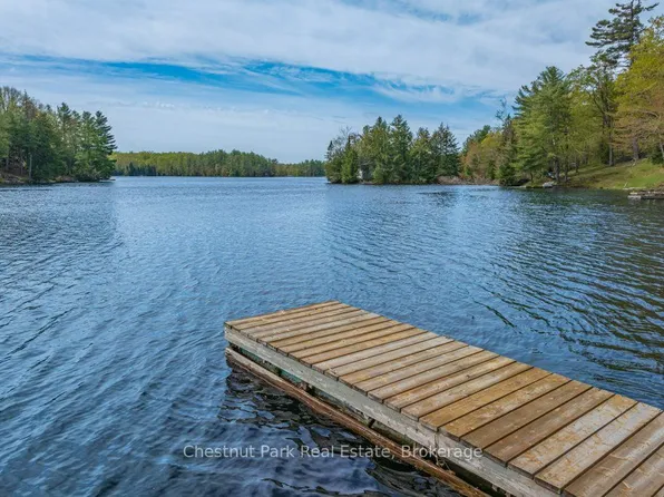 1026 Carlson Pl, Bracebridge, ON P1L 1X1