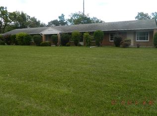 2434 Clayward Dr APT 2, Burton, MI