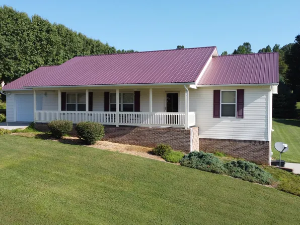 720 Pinewood Cir, Morristown, TN 37814