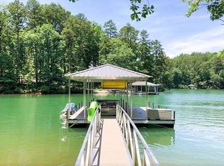 1400 Cool Ridge Dr, Seneca, SC 29672