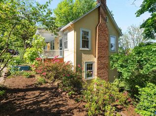 420 Altamont St, Charlottesville, VA 22902