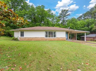 118 Radio Rd, Jackson, TN 38301