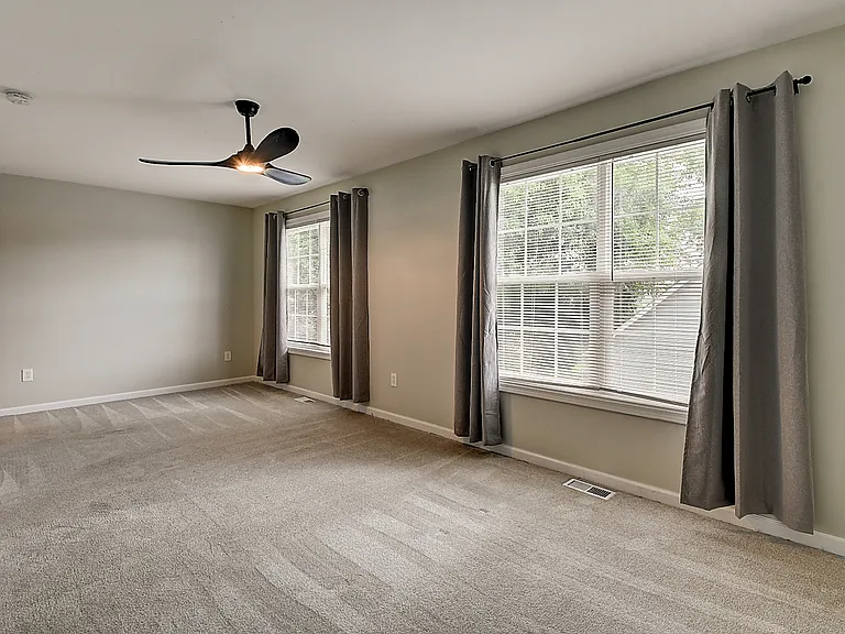 2221 Bellefontaine St — Photo 12