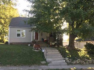 145 N Franklin St, Bloomfield, IN 47424