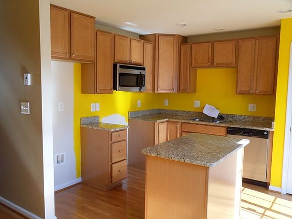 5th image of 2915 Truffle Oak Pl