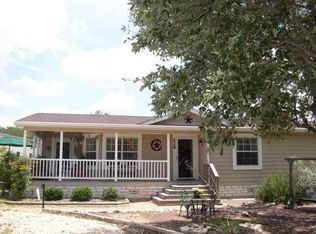 229 Blue Oak Trl, Harper, TX 78631