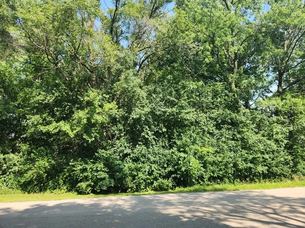 8517 HORIZON DRIVE, Burlington, WI 53105