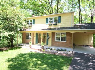 6601 Reynard Dr, Springfield, VA 22152