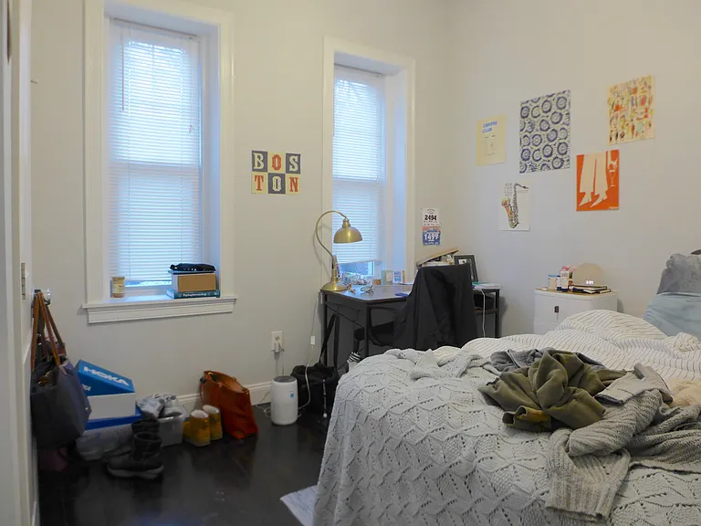 17 Warwick St — Photo 3