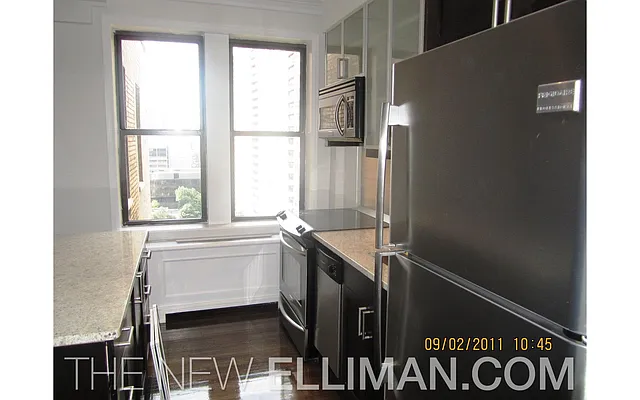 Rented by Douglas Elliman | media 15