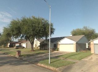 16026 Corsair Rd, Houston, TX 77053