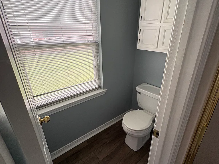 3142 Meadow Lake Dr E — Photo 19