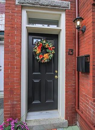 2nd image of 13 W Leigh St