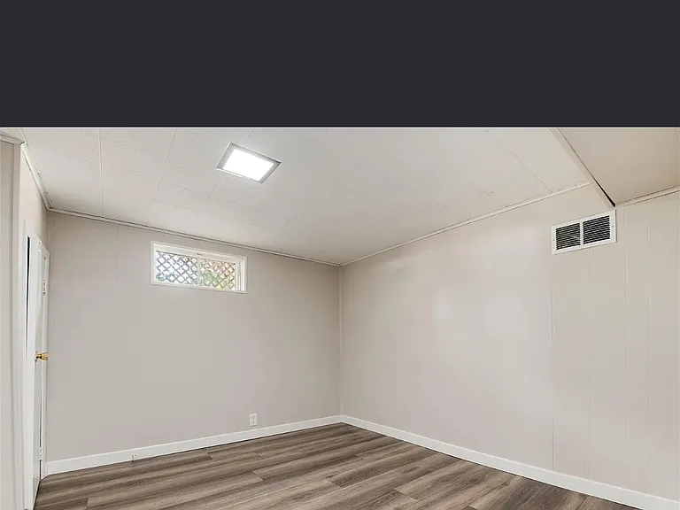 1120 W Oxford Ave — Photo 6
