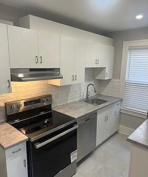 1179 Howard Ave #2 — Photo 5
