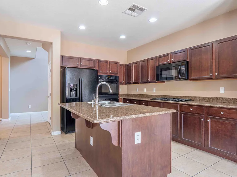 10127 Glorious Moon Ct — Photo 10