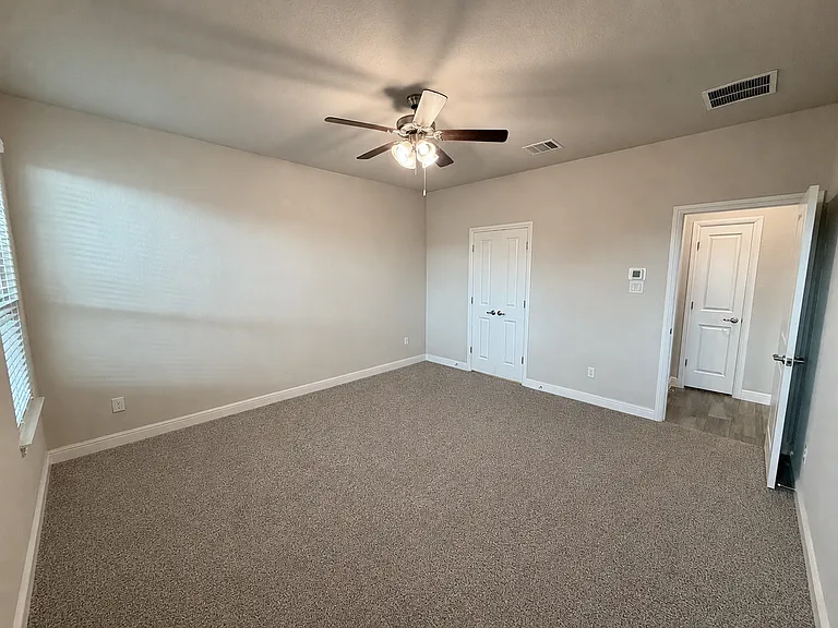 2340 Goodnight Ranch Dr — Photo 9