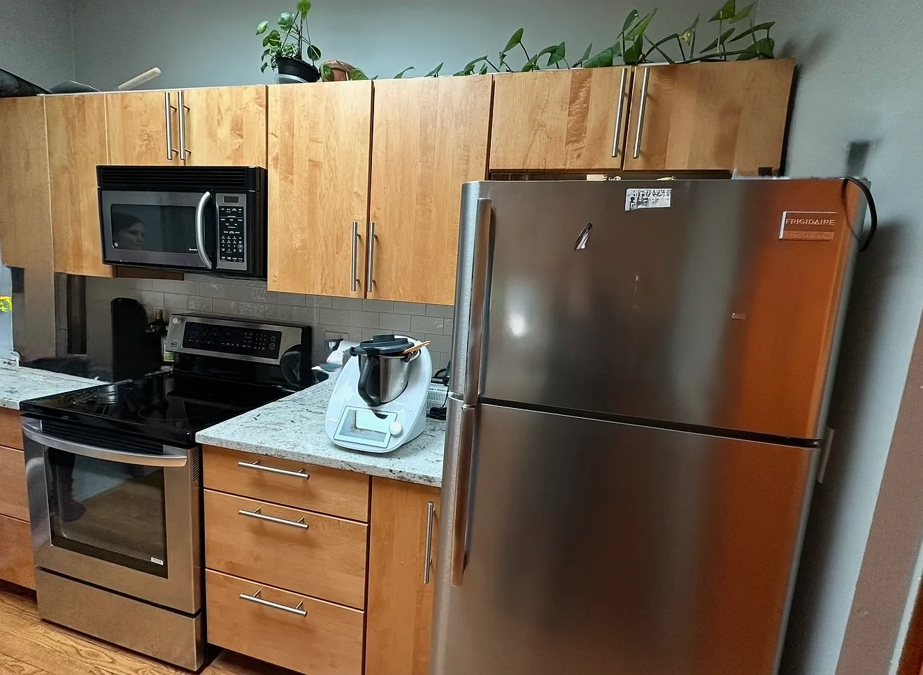 3 bed, 1553 sqft, $2,500 — Photo 4