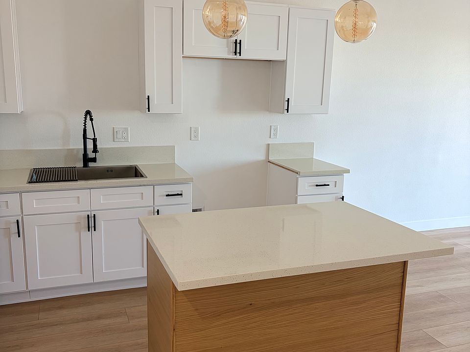 1st image of 14140 Dos Palmas Rd #2