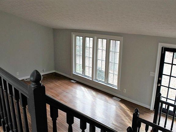 4th image of 9625 Red Bird Ln