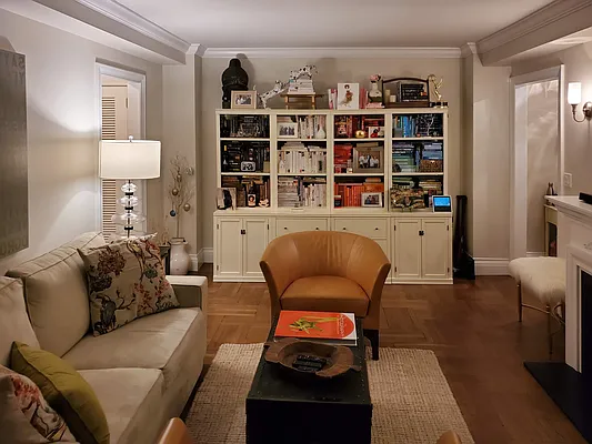 Rented by Douglas Elliman | media 20