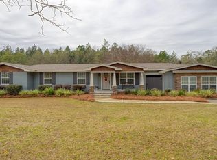 6205 Val Del Rd, Hahira, GA 31632