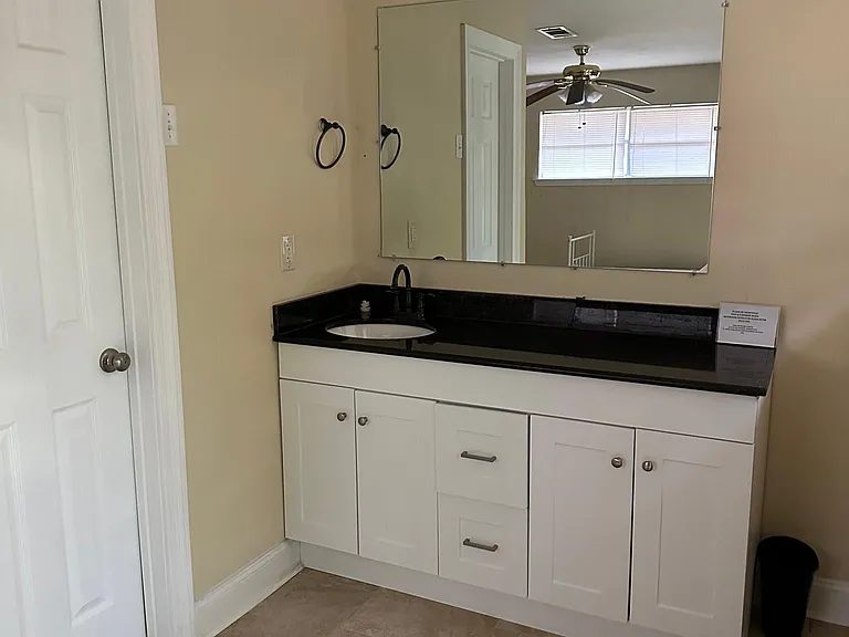617 Legendre Dr — Photo 5
