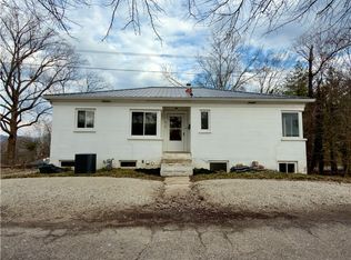 810 Dinden Dr, Saint Albans, WV 25177