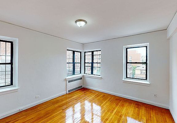 5th image of 511 W 235th St APT 7B