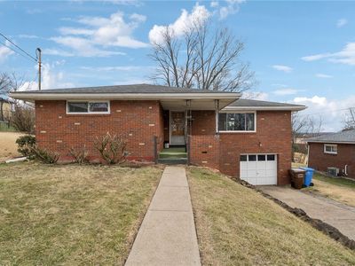 218 Crescent Dr, Lower Burrell, PA, 15068