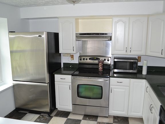 2nd image of 1626 Thenia Pl #5
