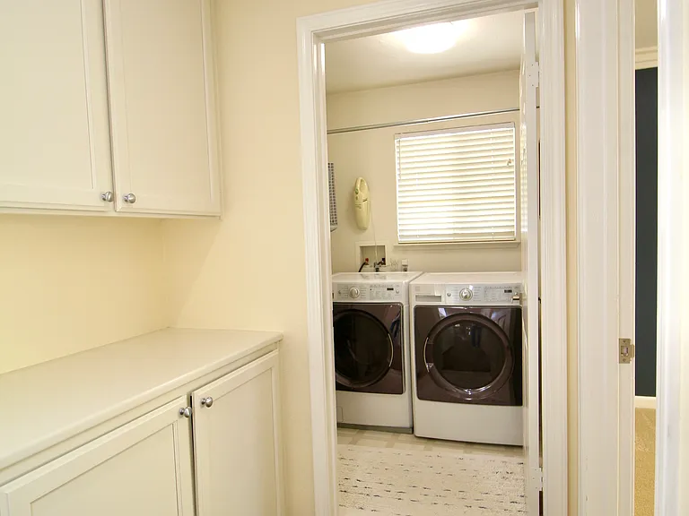 15512 Oceanside Way — Photo 40