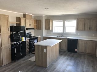 2405 W Skye View Dr, Findlay, OH 45840