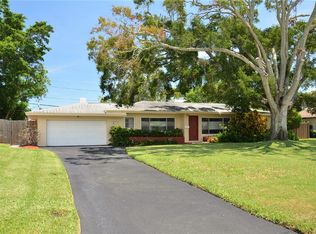 2300 Beach Dr SE, Saint Petersburg, FL 33705