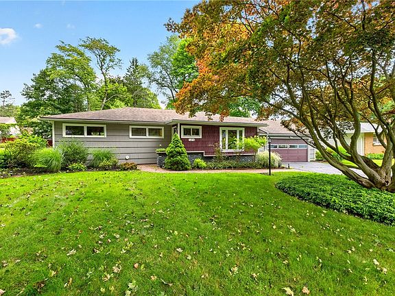 4th image of 130 Alaimo Dr