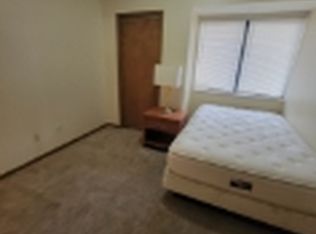 697 Carroll St #5, Akron, OH 44304