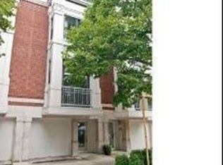 1731 N Bissell St, Chicago, IL 60614
