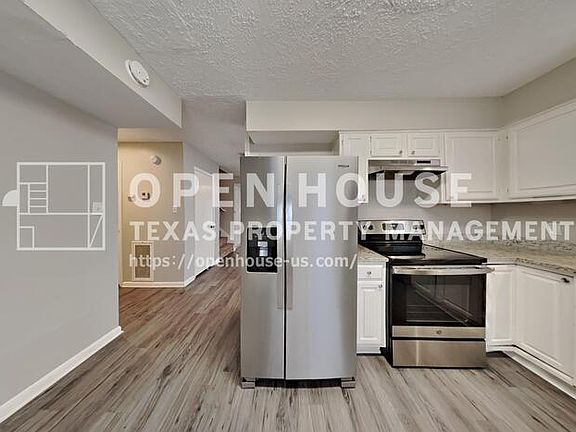 4th image of 3103 Heritage Green Dr