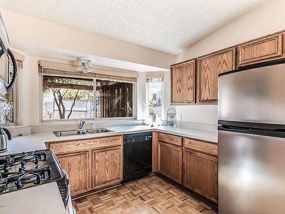 4th image of 1789 W Great Oak Dr