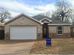 4308 Wheeler St, Fort Worth, TX 76117