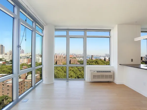 180 Myrtle Avenue image 1 of 20