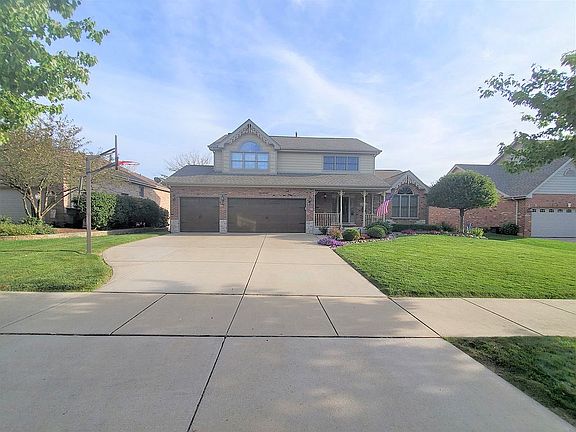 2nd image of 1233 Saint Charles Dr