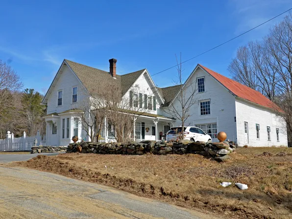 23 Park Street, West Paris, ME 04289