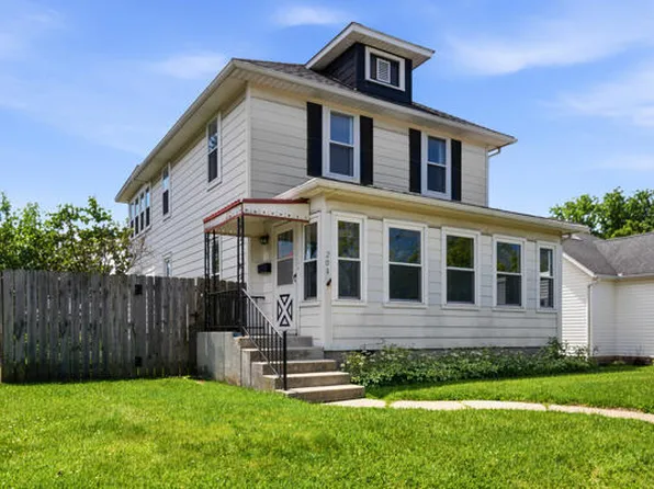 204 Washington Ave, Bellefontaine, OH 43311