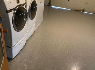 949 Mullinix Rd, Greenwood, IN 46143