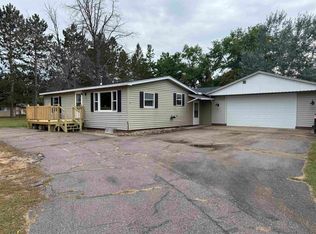 N6889 N 6th St, Crivitz, WI 54114